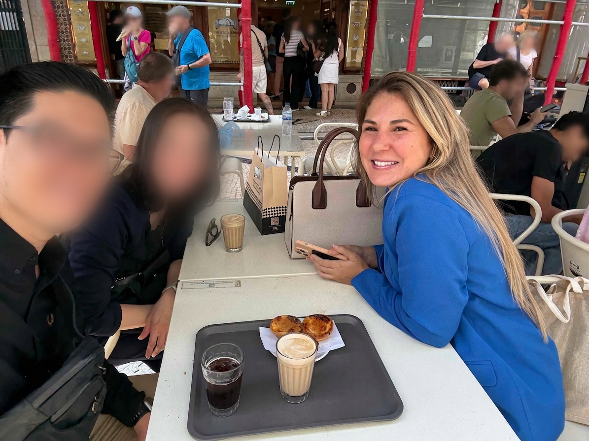 Teresa Cunha with clients in Lisbon